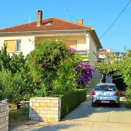 Sunny Side Apartmán