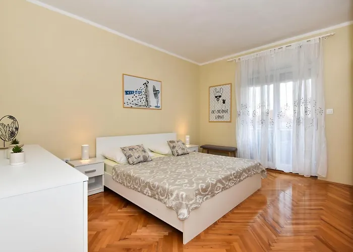 Apartment Sunny Side *